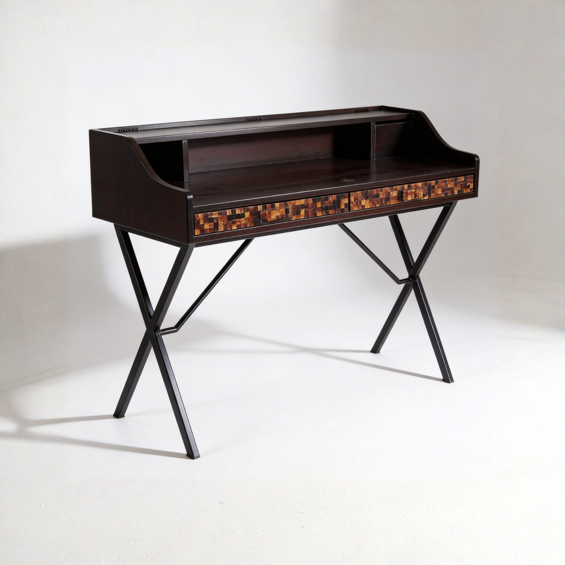 Jaya Desk